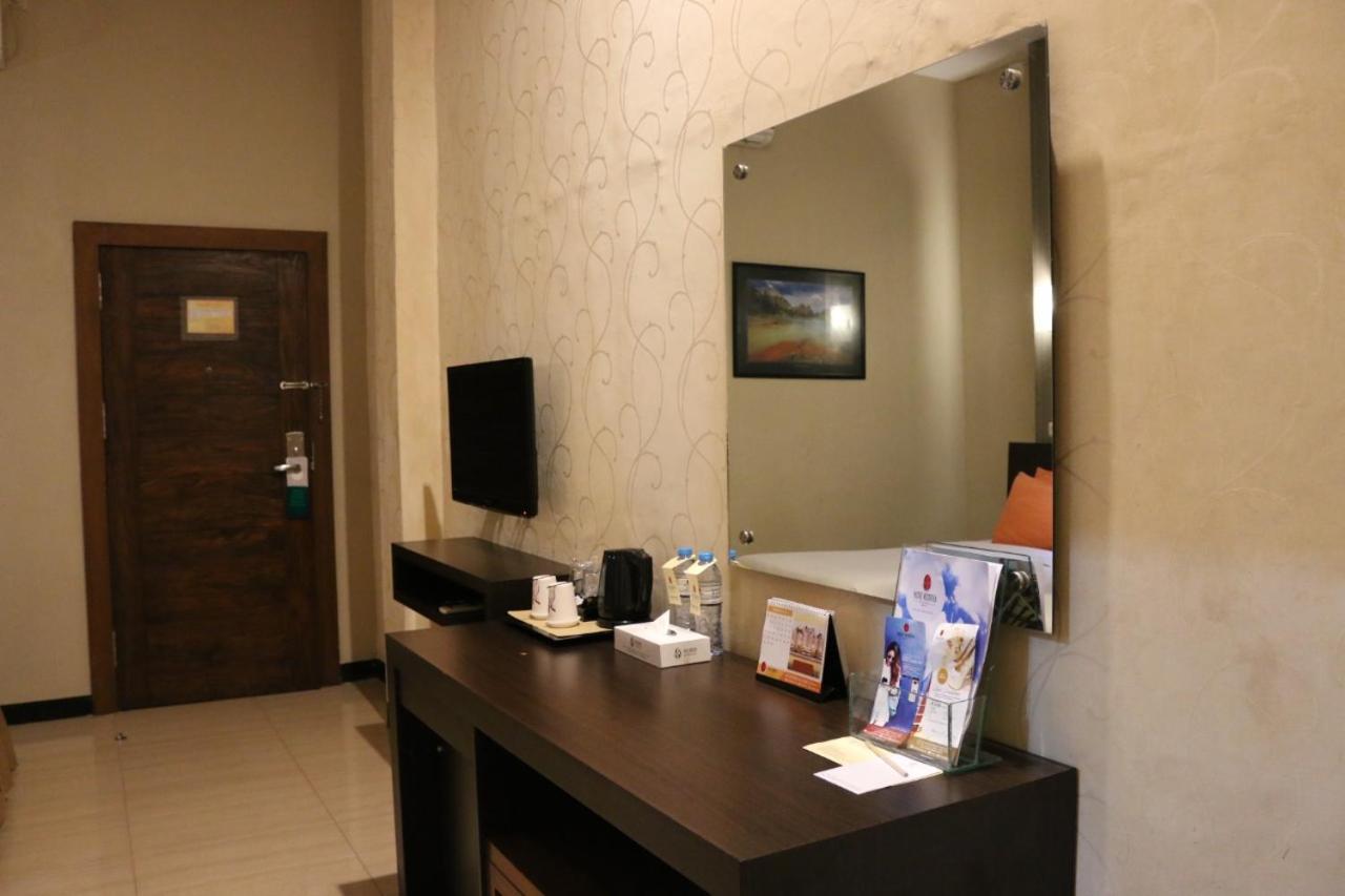 Hotel Roditha Banjarbaru Banjarmasin  Esterno foto