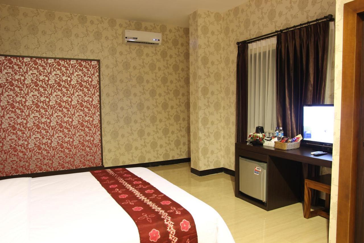 Hotel Roditha Banjarbaru Banjarmasin  Esterno foto