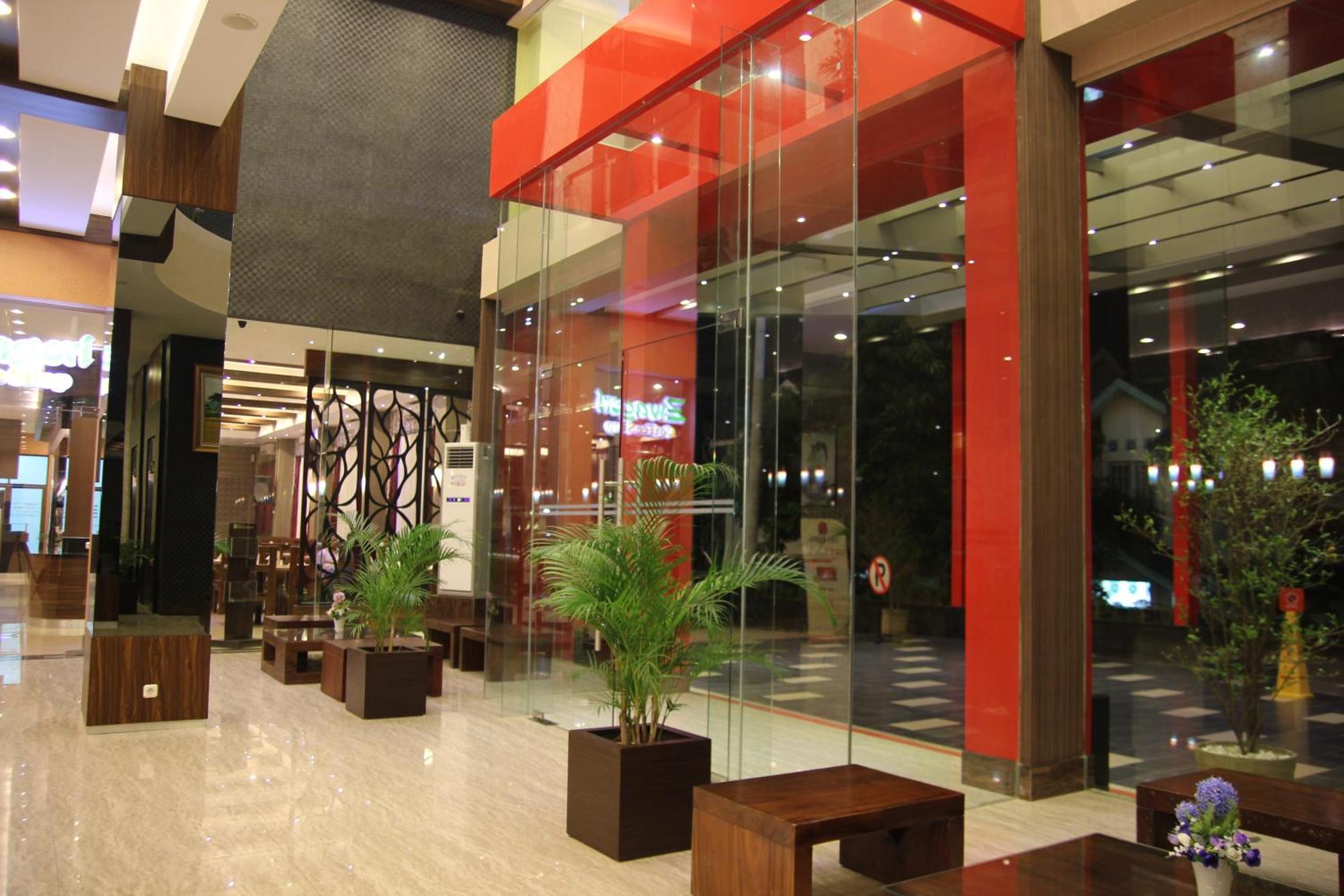Hotel Roditha Banjarbaru Banjarmasin  Esterno foto