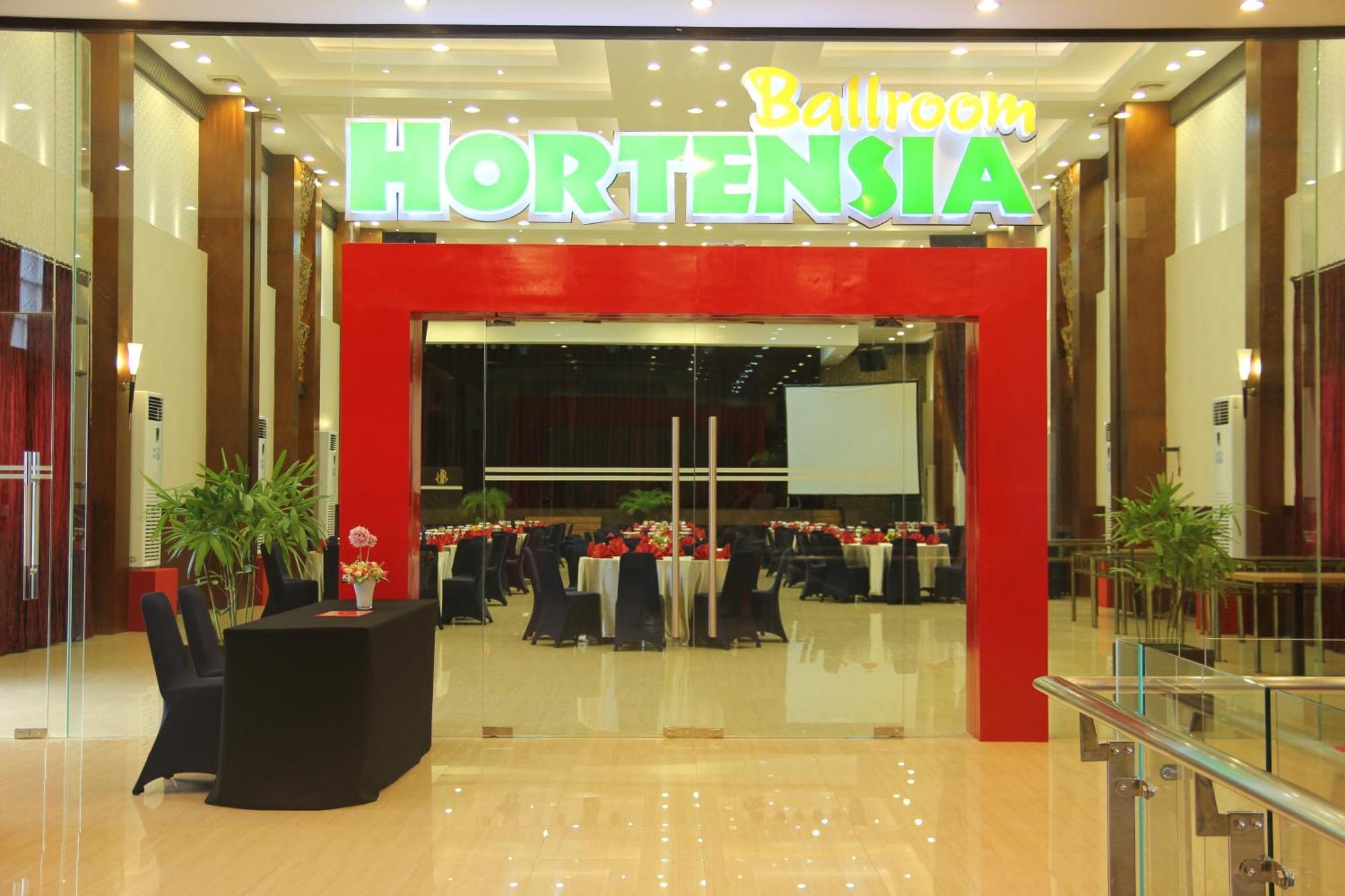 Hotel Roditha Banjarbaru Banjarmasin  Esterno foto