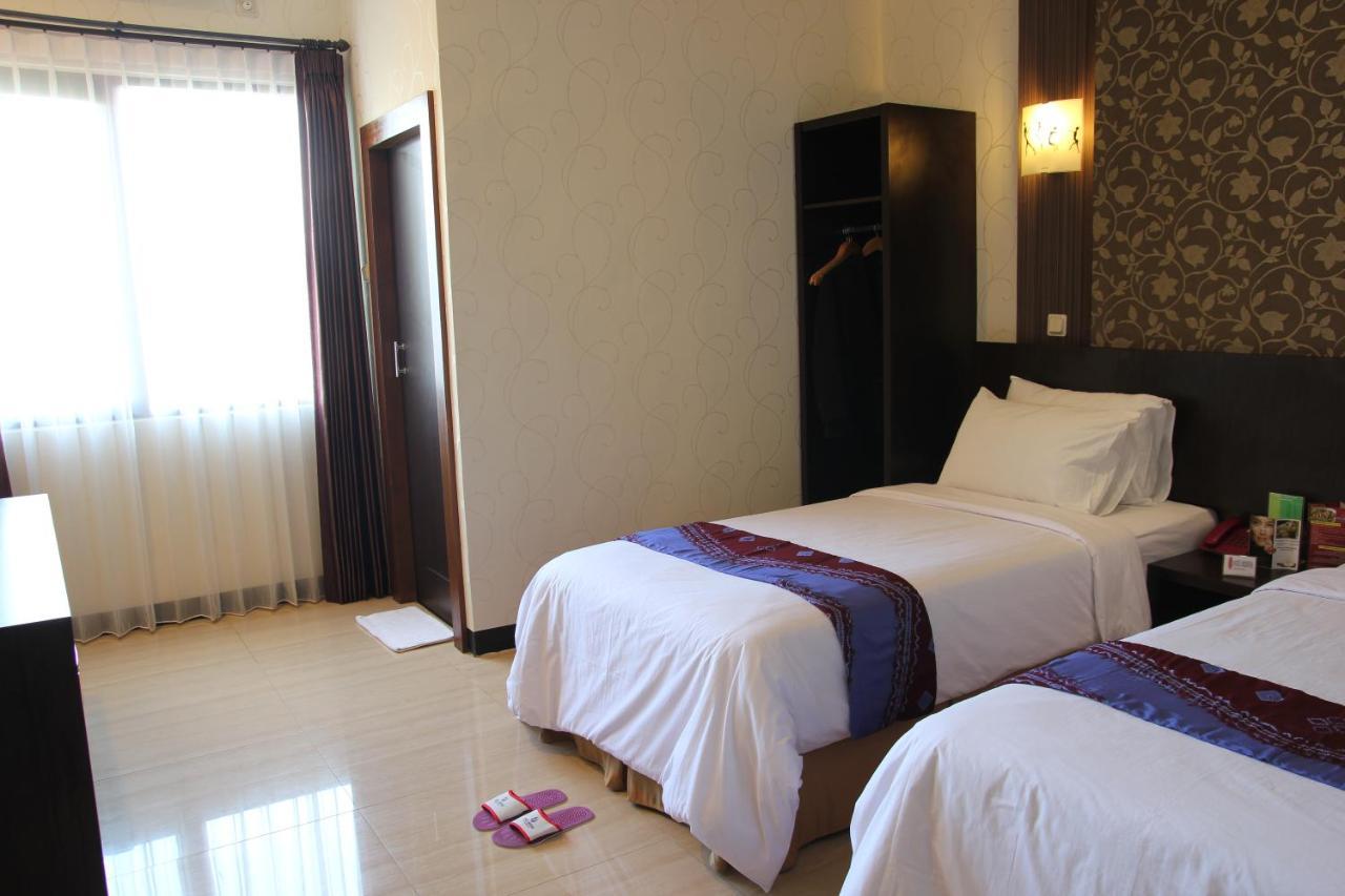 Hotel Roditha Banjarbaru Banjarmasin  Esterno foto